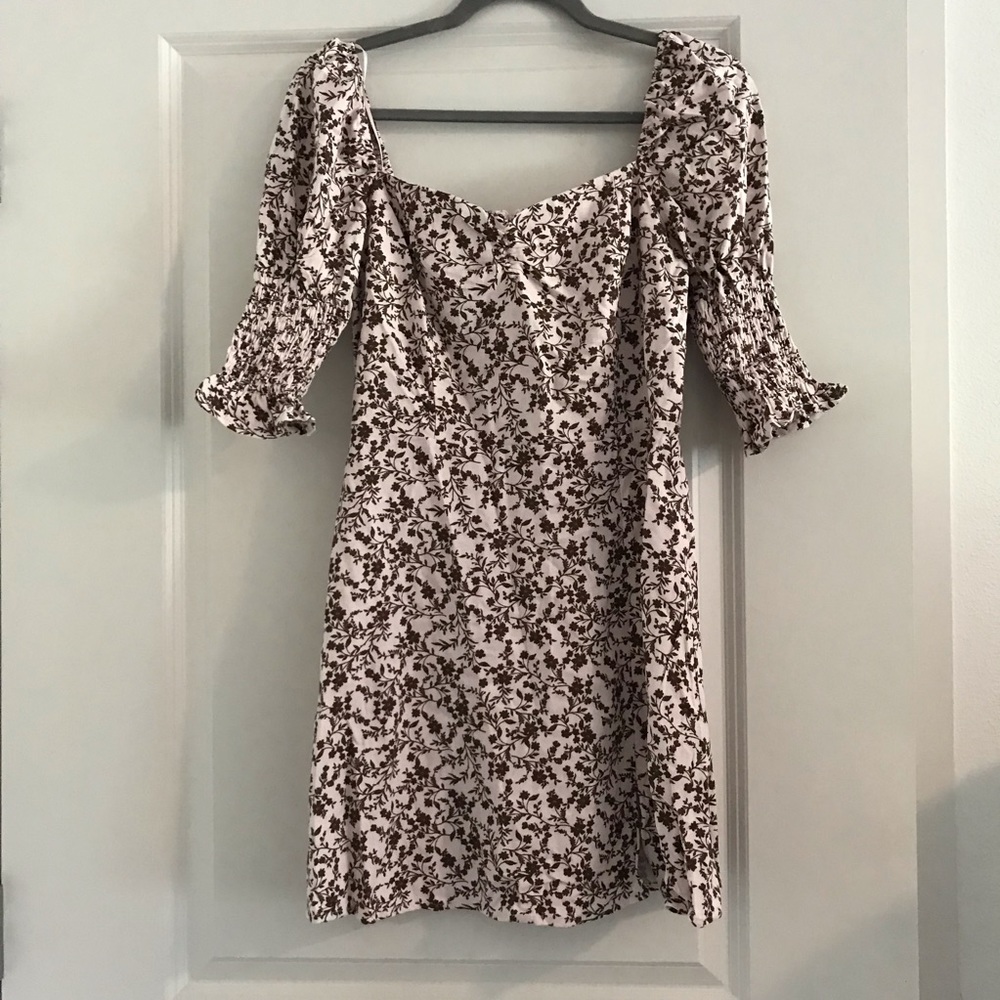 NWT New Miami ruched light pink & brown floral mini dress …